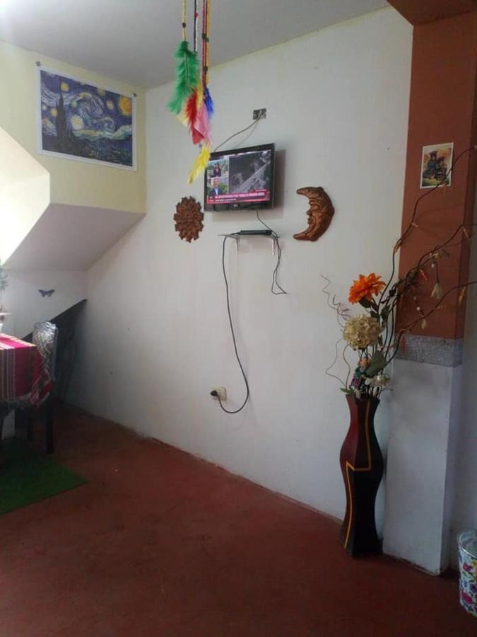 Inti Hostel Airport Lima Eksteriør billede